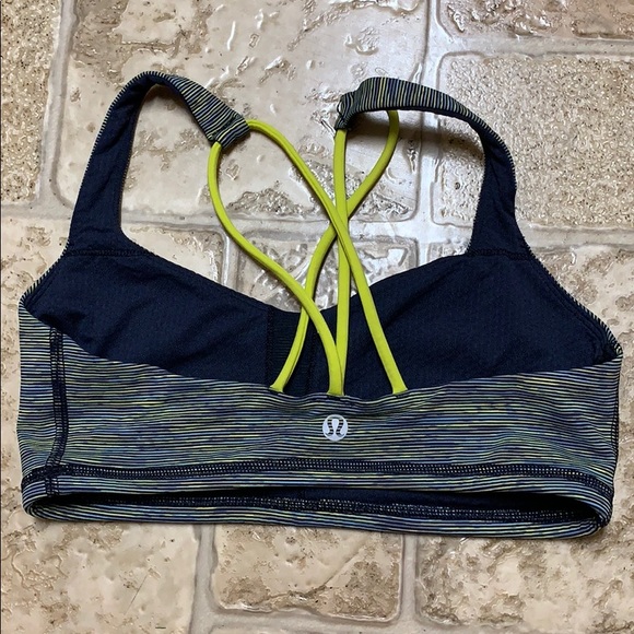 Lululemon Free to Be bra - Picture 3 of 4